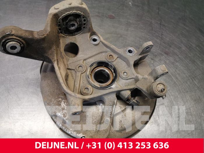 Volvo V90 Achsschenkel rechts hinten O144579