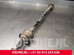 Gebruikte Steekas links-achter Volvo V90 II (PW) 2.0 D3 16V AWD Prijs € 200,00 Margeregeling aangeboden door van Deijne Onderdelen Uden B.V.