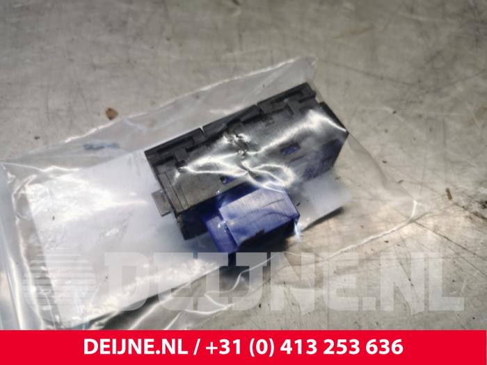 Peugeot Expert Centrale deurvergrendeling Schakelaar O144610