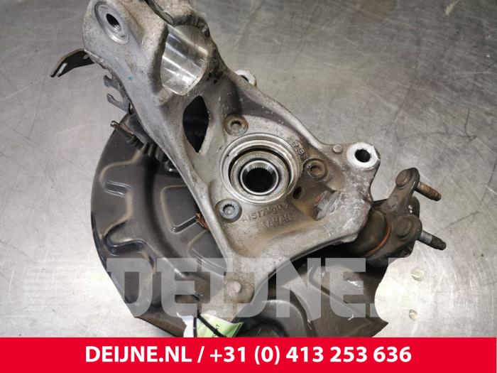Skoda Kodiaq Knuckle, front left O144702