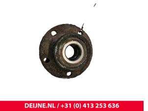 Volkswagen Caddy Rear wheel bearing O144806 photo 2