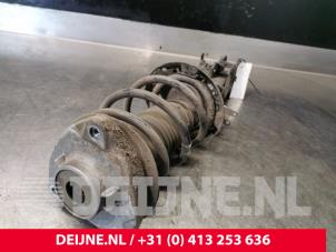 Mercedes B-Klasse Stoßdämpferstrebe links vorne O144874 foto 2