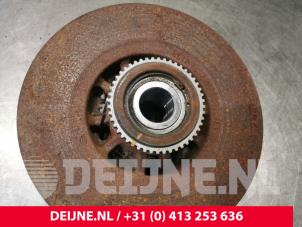 Opel Vivaro Rear wheel bearing O144908 photo 2