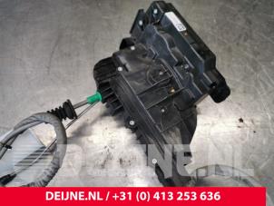 Mercedes Vito Türschlossmechanik 2-türig links O144942 foto 3