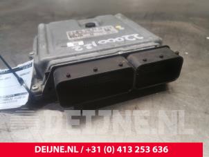 Mercedes Sprinter Engine management computer O145043 photo 3