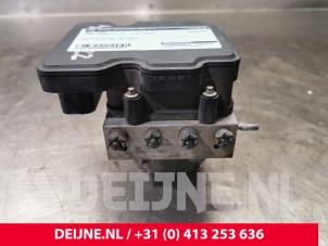 Gebruikte ABS Pomp Ford Transit 2.2 TDCi 16V Prijs € 181,50 Inclusief btw aangeboden door van Deijne Onderdelen Uden B.V.