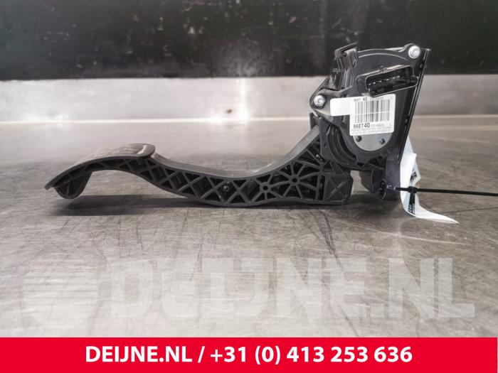 Peugeot Expert Gaspedaal O145095