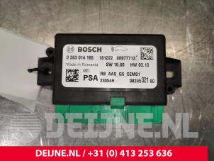 Peugeot Expert PDC Module O145097 foto 3