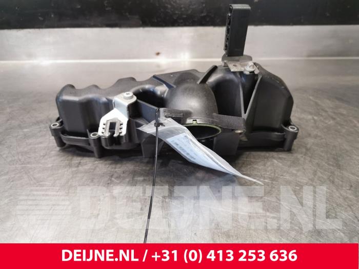 Volkswagen Crafter Inlaatspruitstuk O145120