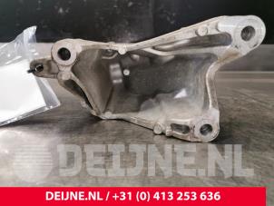 Volkswagen Crafter Motorsteun O145123 foto 4