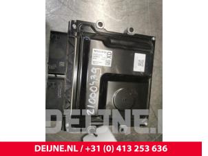 Volvo V60 Engine management computer O145155 photo 3