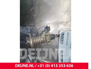 Gebruikte Adblue injector Mercedes Sprinter 3,5t (906.13/906.23) 314 CDI 16V Prijs € 84,70 Inclusief btw aangeboden door van Deijne Onderdelen Uden B.V.