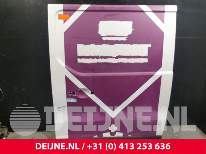 Renault Trafic Schiebetür links O145305