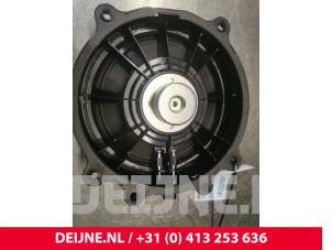 Tesla Model 3 Speaker O145456 photo 2