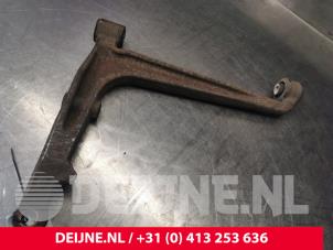 Volkswagen Transporter Front lower wishbone, right O145544 photo 2