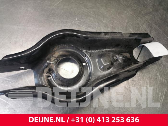 Tesla Model 3 Veerschotel links-achter O145554