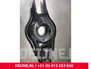 Tesla Model 3 Rear spring retainer, left O145554 photo 2