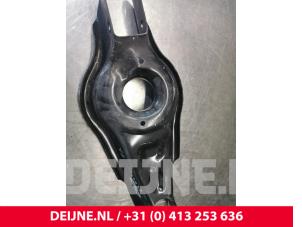 Tesla Model 3 Federteller rechts hinten O145555 foto 2
