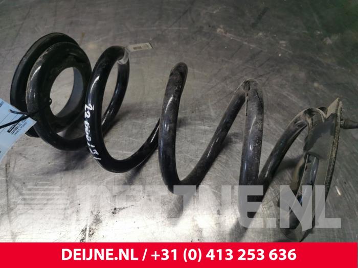Tesla Model 3 Schroefveer achter O145562