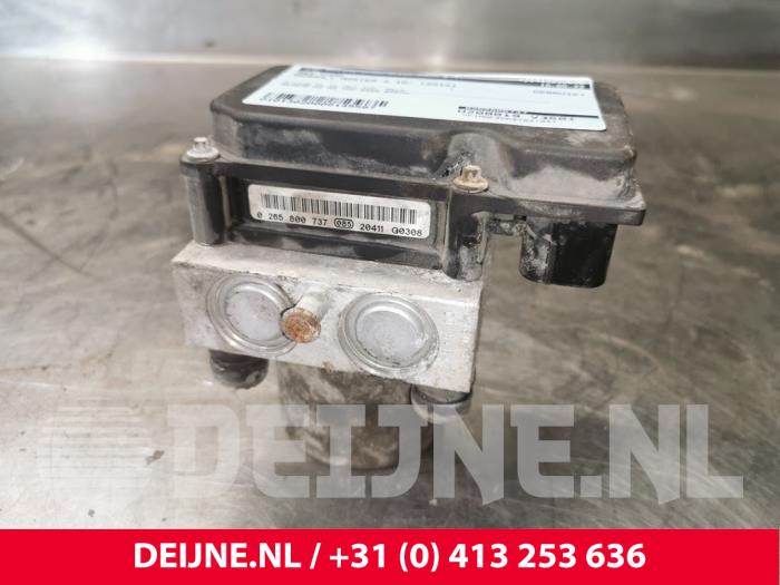 Renault Master ABS pump O145597
