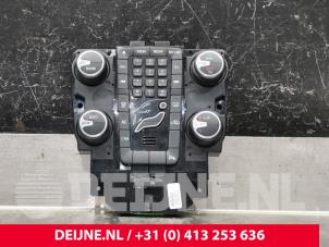 Volvo V40 Heater control panel O145606 photo 2