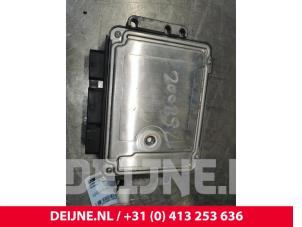 Renault Trafic Engine management computer O145672 photo 3