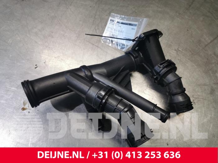 Volkswagen Caddy Thermostat housing O145722