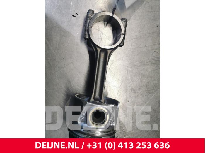 Volkswagen Caddy Piston O145740
