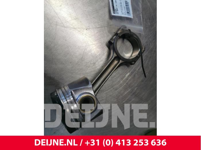 Volkswagen Caddy Piston O145743