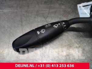 Volkswagen Crafter Indicator switch O145874 photo 2