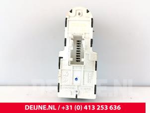 Toyota Pro-Ace Electric window switch O145929 photo 2