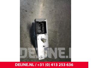 Toyota Pro-Ace Regelunit Multi Media O146037 foto 2