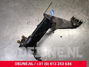 Opel Vivaro Sliding door roller, right O146062 photo 3