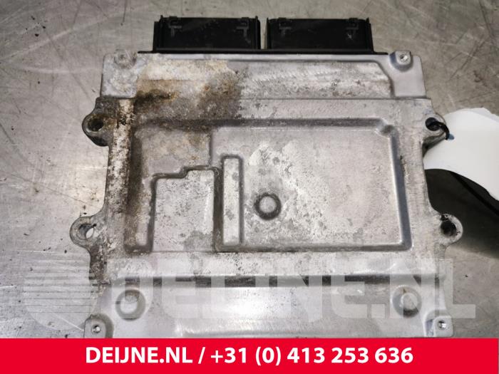 Volvo V40 Computer Motormanagement O146103