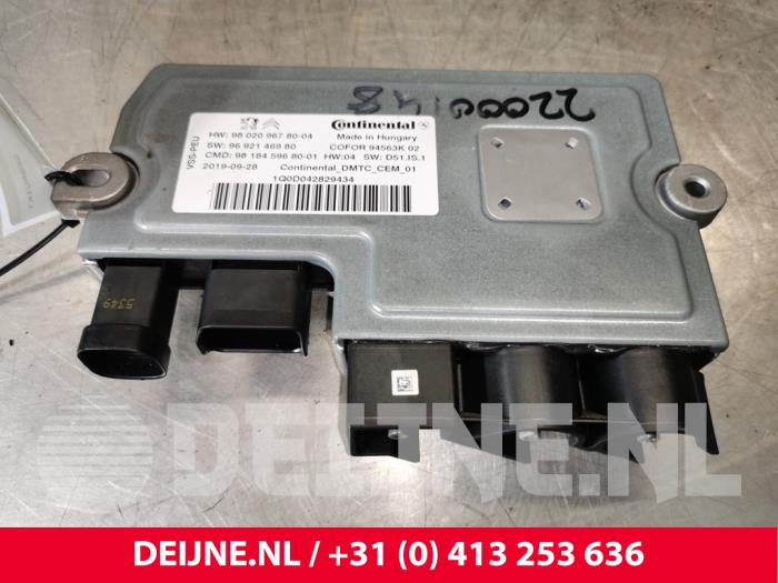 Gebruikte Start/Stop computer Toyota ProAce 2.0 D-4D 122 16V Worker Prijs € 242,00 Inclusief btw aangeboden door van Deijne Onderdelen Uden B.V.