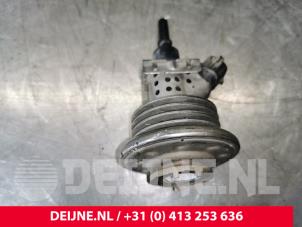 Opel Vivaro Adblue Injektor O146182 foto 3