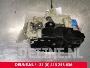 Volkswagen Transporter Türschlossmechanik 2-türig links O146244 foto 2