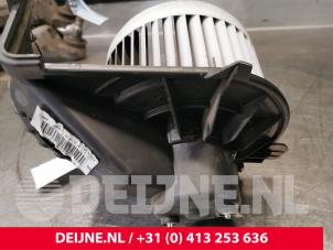 Renault Kangoo Kachel Ventilatiemotor O146264 foto 3