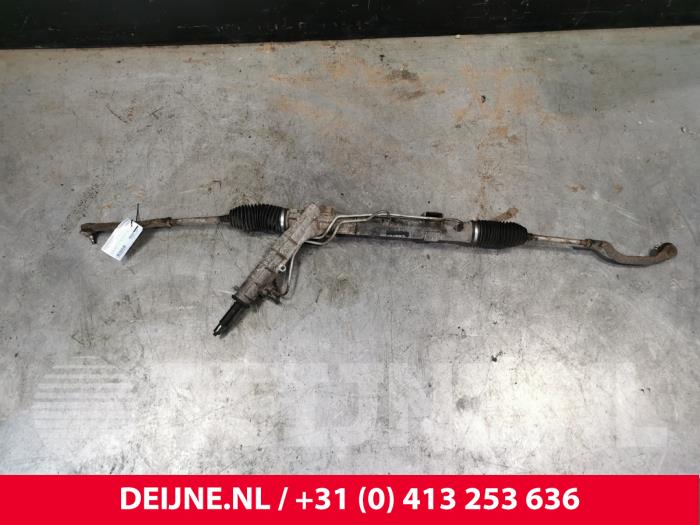Opel Vivaro Power steering box O146273