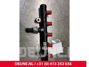 Peugeot Expert Einspritzdüse (Einspritzer) O146354 foto 2