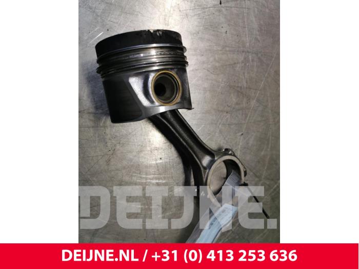 Audi A6 Kolben O146490