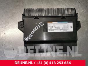 Volvo V60 Central door locking module O146627 photo 2