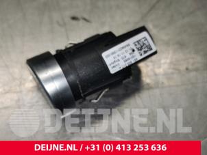 Audi A6 Start/Stopp Schalter O146676 foto 2