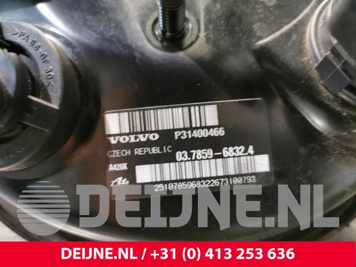 Gebruikte Rembol Volvo V60 I (FW/GW) 2.4 D6 20V Plug-in Hybrid AWD Prijs € 45,00 Margeregeling aangeboden door van Deijne Onderdelen Uden B.V.