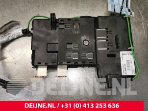 Volvo V60 Start/Stop computer O146721 foto 2