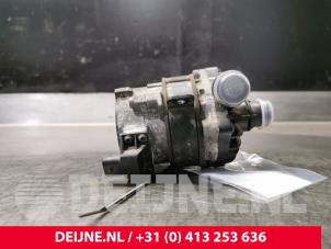 Volvo V60 Additional water pump O146726 photo 2
