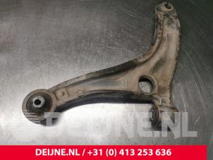 Opel Movano Front lower wishbone, right O146820 photo 3