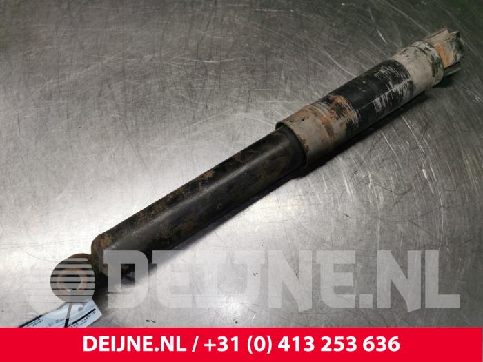 Opel Movano Stoßdämpfer rechts hinten O146831