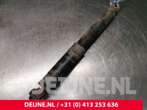 Opel Movano Stoßdämpfer rechts hinten O146831 foto 2