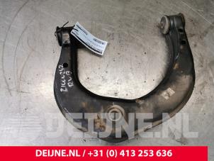 Volkswagen Amarok Front upper wishbone, right O146891 photo 2